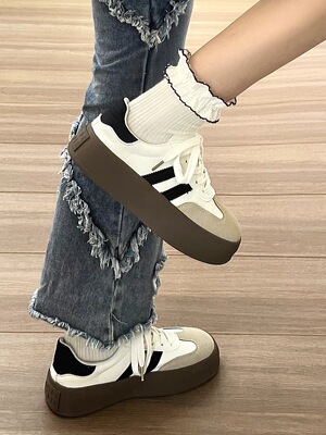 轻便百搭配裙子秋季学生