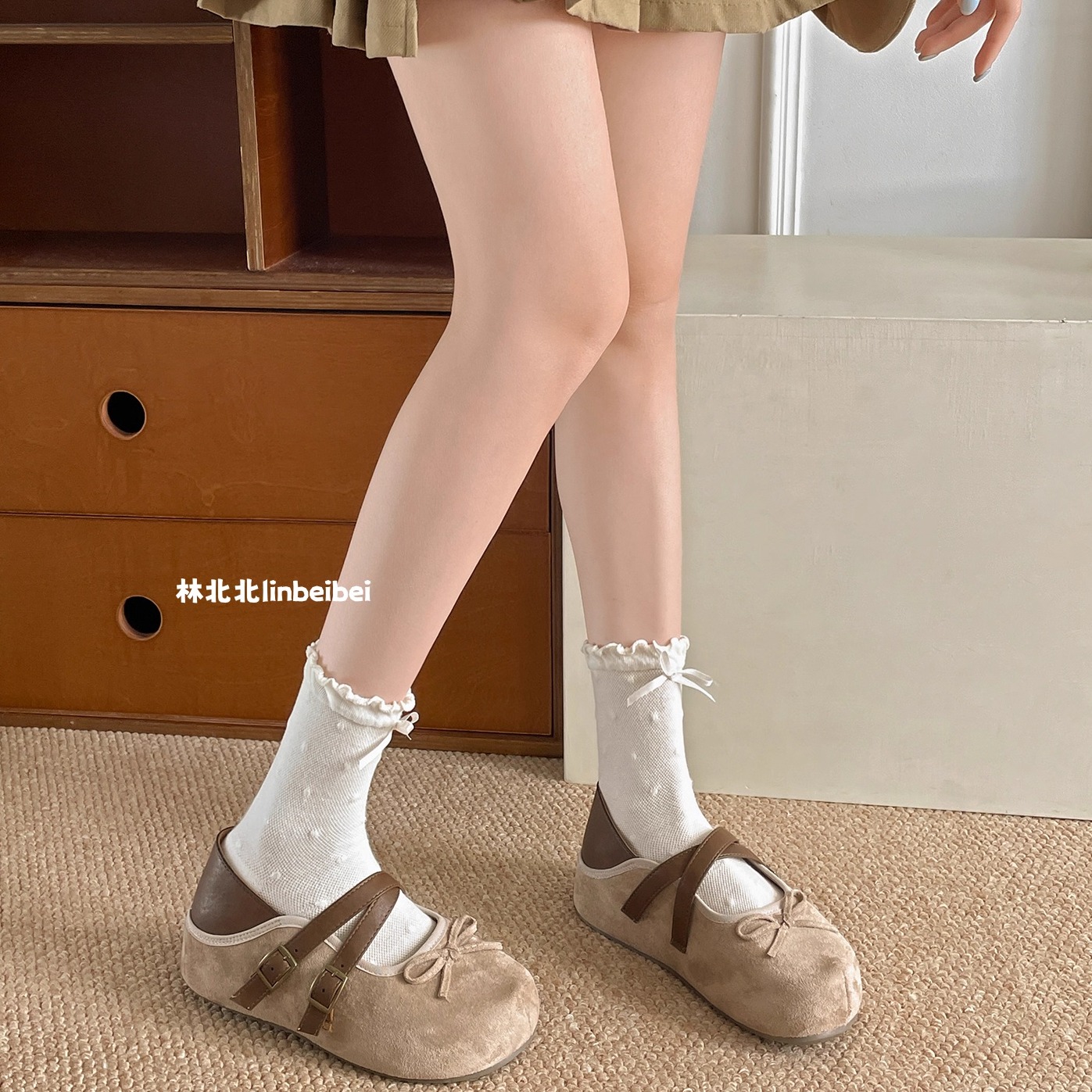 林北北杏色复古厚底勃肯鞋女