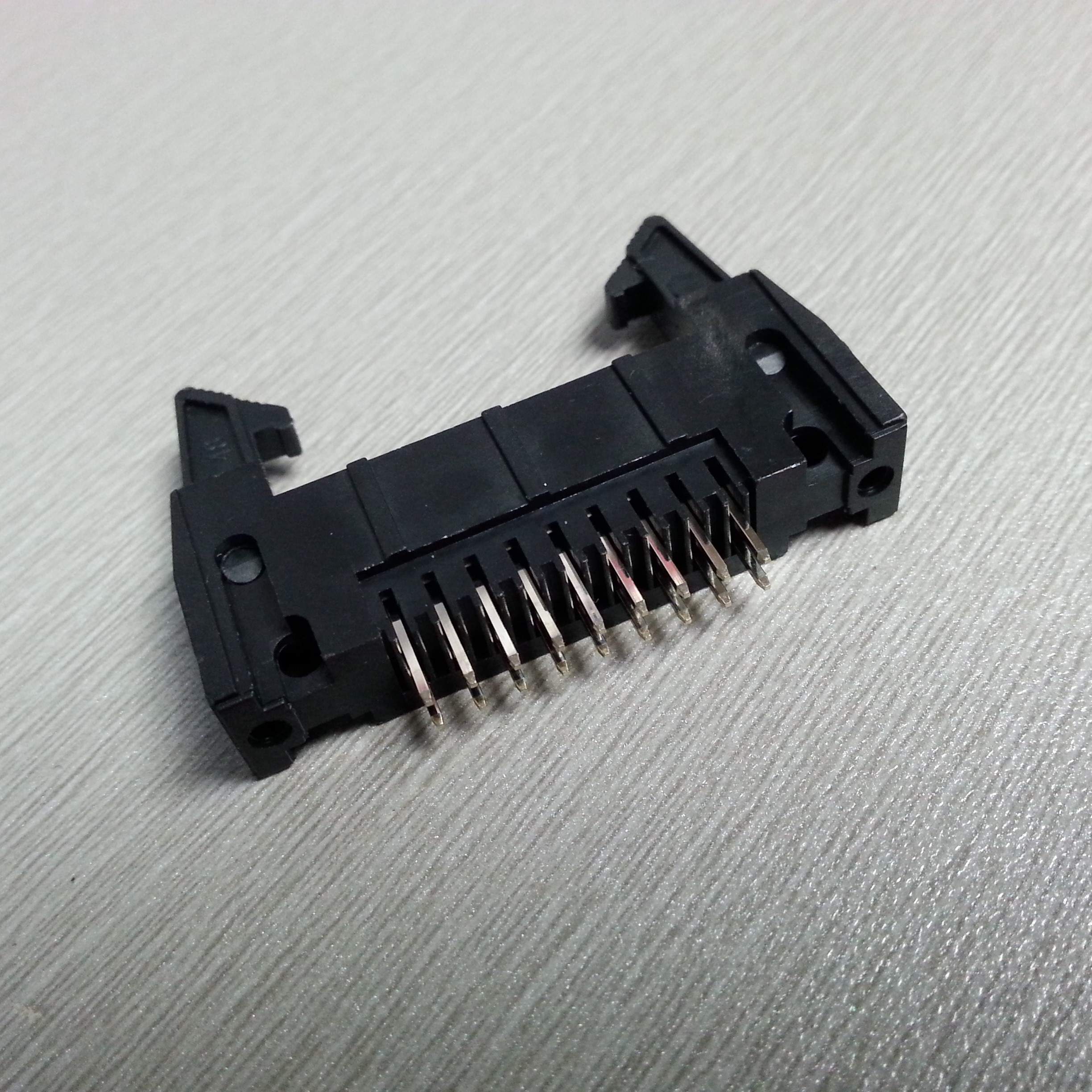 2.54间距 直针牛角插座 2*9双排直插式针座 18PIN排线座 黑色胶壳