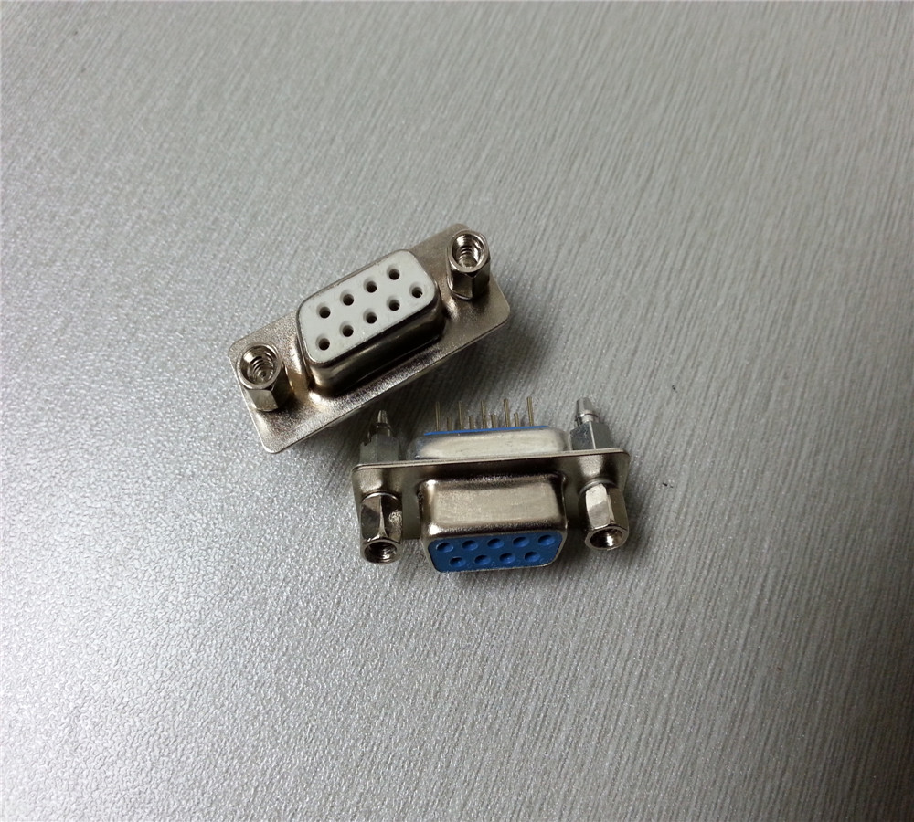 优质DP9PIN母座铆鱼叉锁螺丝矩形D型D-SUB9孔RS232立式插座连接器