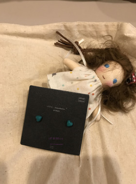 iFHHee  点缀显白小桃心 原创设计  叠戴单品 耳钉