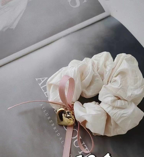 甜甜泡芙感褶皱丝带蝴蝶结金属爱心发圈大肠圈发绳 韩国东大门新款