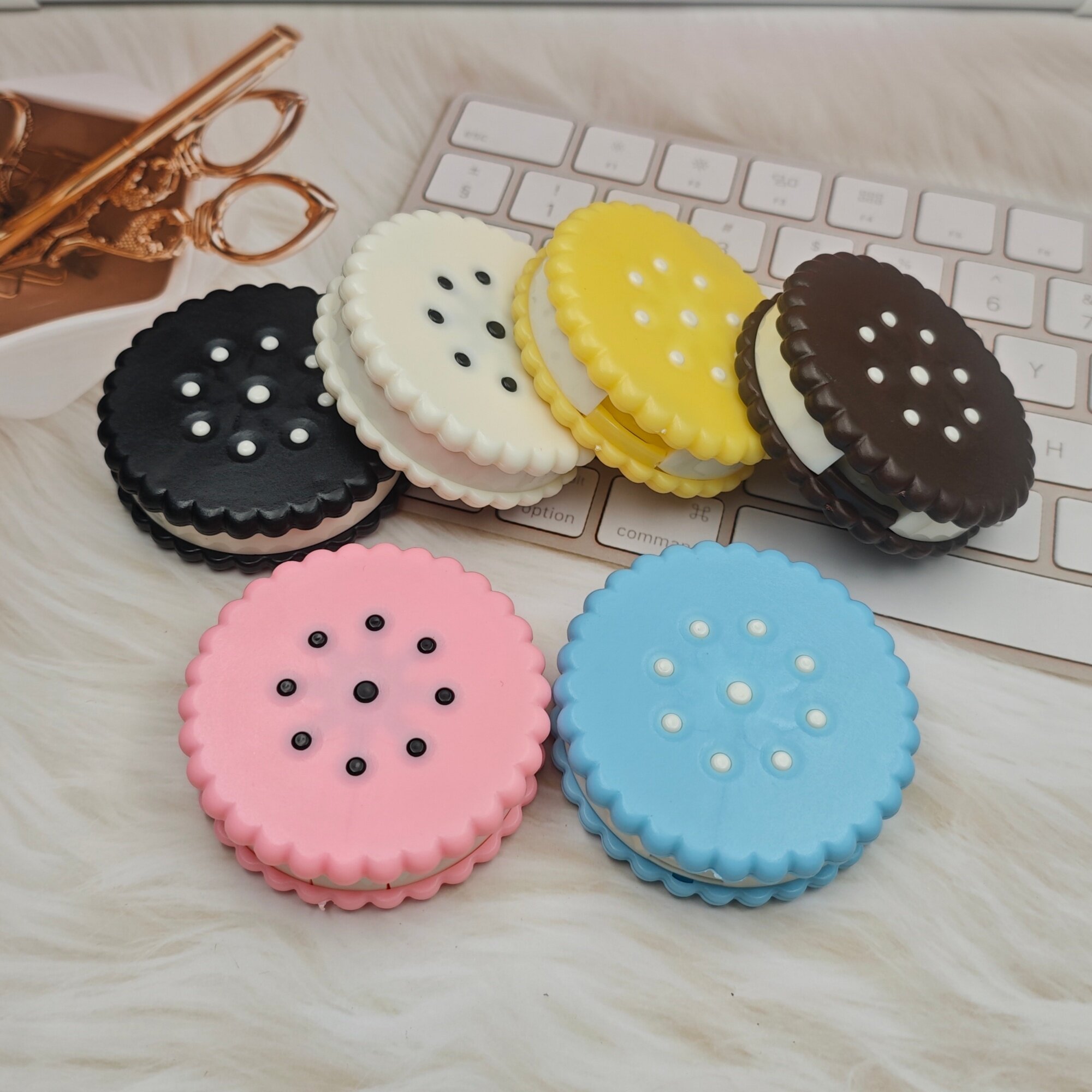 ins隐形眼镜盒 简约圆形芝麻饼干美瞳盒 近视镜片收纳盒护理水盒