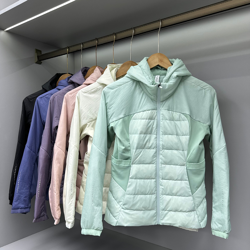 秋冬收腰显瘦户外徒步登山跑步运动休闲连帽轻薄羽绒服女瑜伽外套