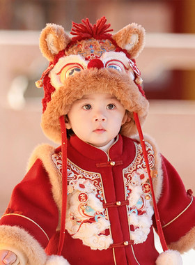 男宝宝新年虎头帽搭配国风汉服