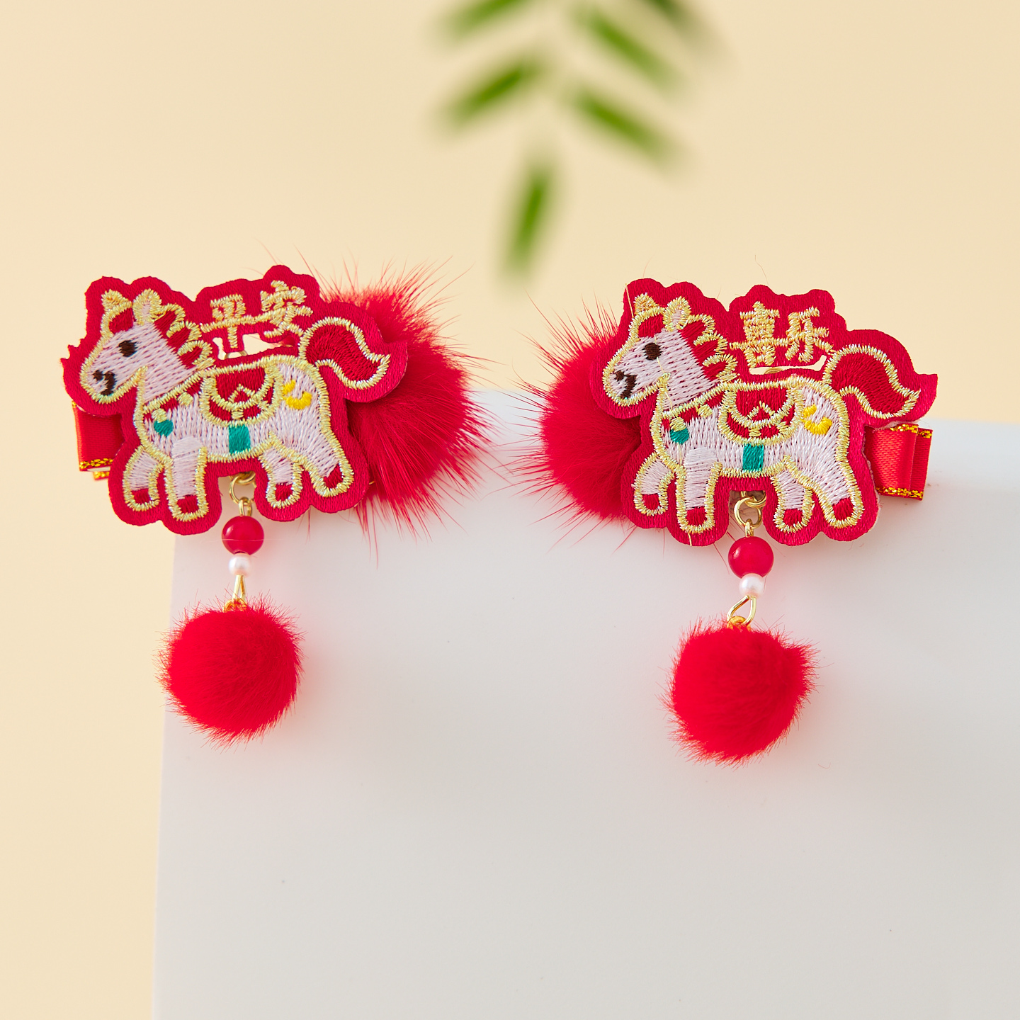 女童汉服冬款古风毛球发饰儿童国风红色喜庆过年头饰女孩仙气对夹