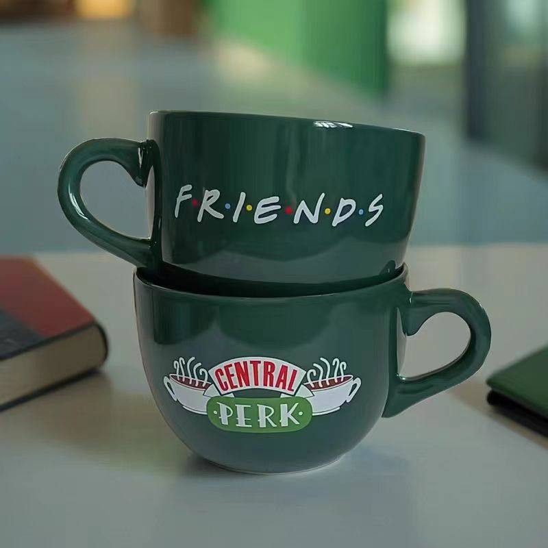 送男女朋友生日礼物水杯创意大容量马克杯老友记周边咖啡杯燕麦杯