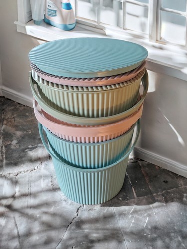 洗澡水桶凳塑料加厚可坐幼儿园家用浴室手提洗衣收纳桶带盖钓鱼桶