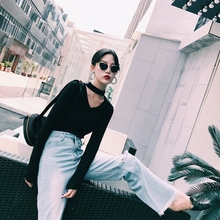 春秋韩版黑色v领t恤女学生中长袖小心机挂脖上衣修身纯棉打底衫潮
