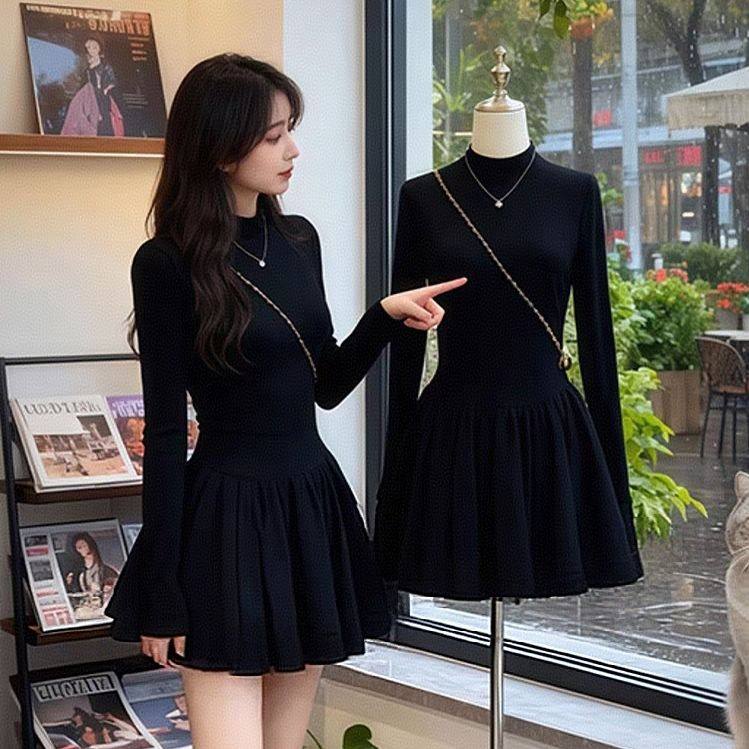 法式赫本风黑色长袖连衣裙女秋季收腰显瘦百搭气质千金风蓬蓬短裙