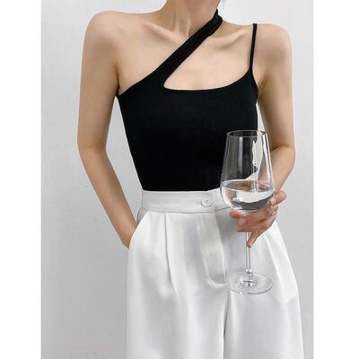 法式小吊带背心女外穿美背配小西装内搭打底别致西服斜肩挂脖上衣