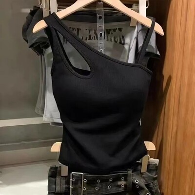 设计感小众辣妹不规则斜肩镂空吊带背心女2026春季新款修身上衣潮