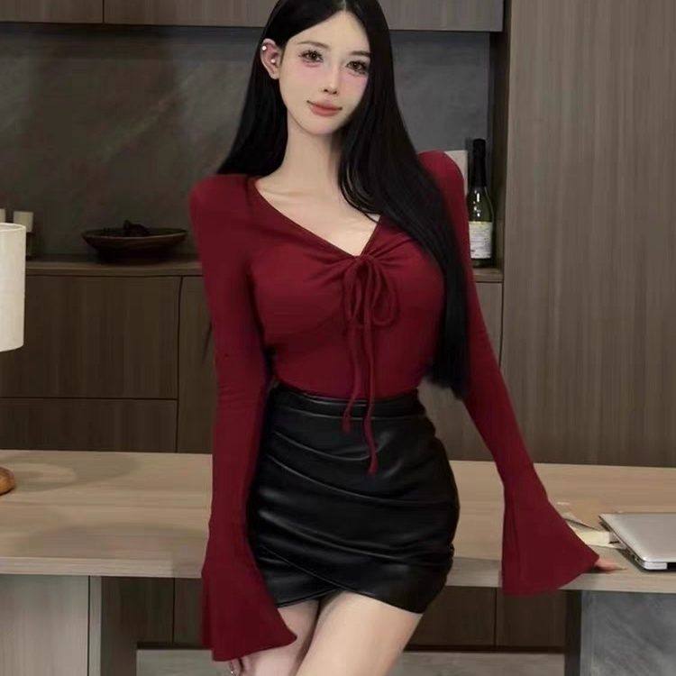 性感辣妹风V领系带设计感喇叭袖T恤女早秋新款修身显瘦内搭打底衫,女装/女士精品,T恤,淘宝优惠券,粉丝福利购,淘宝优惠卷