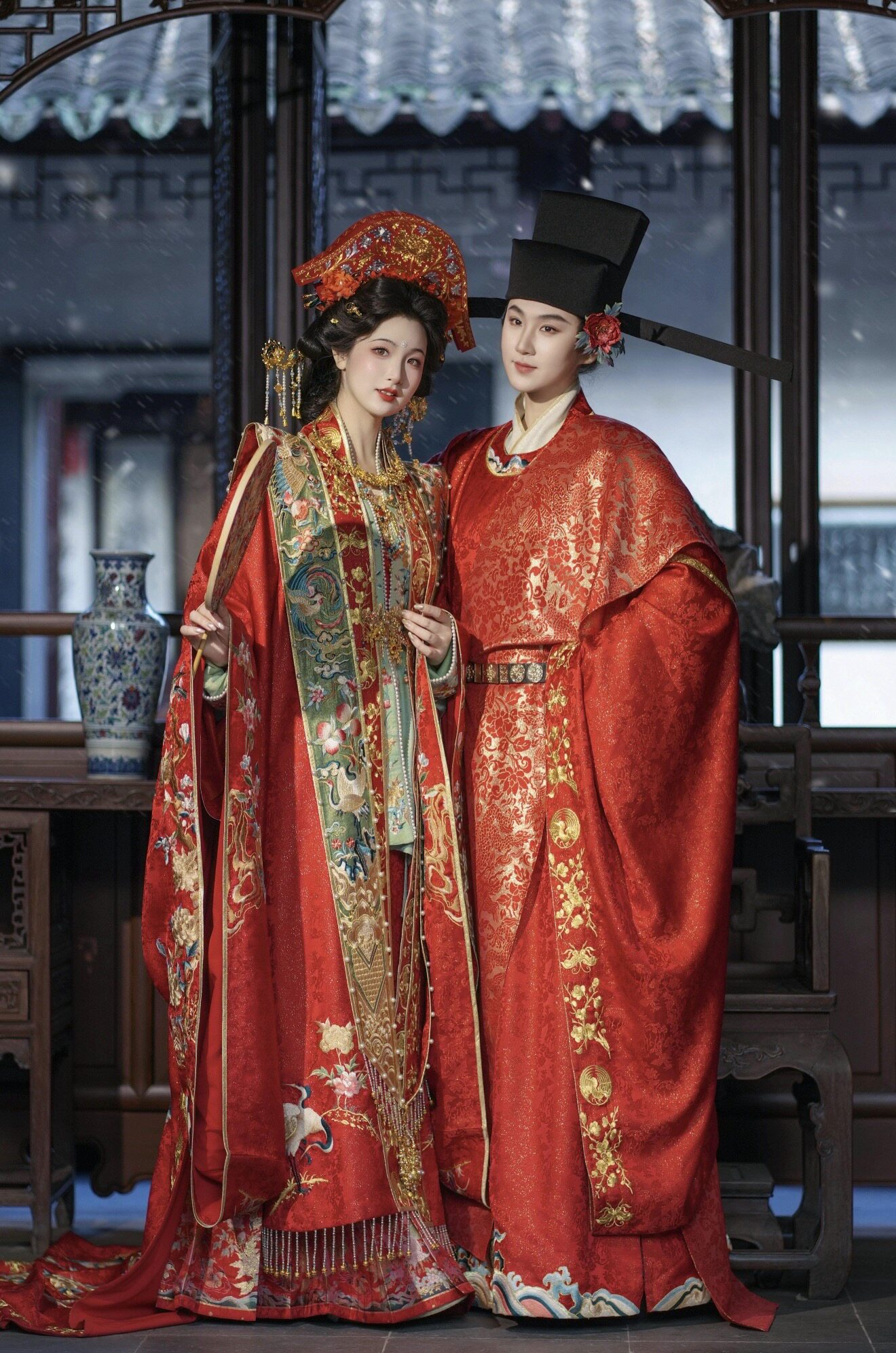【出租】清欢纪2025年末重工刺绣宋制婚服锦绣良缘圆领袍中衣男款图片