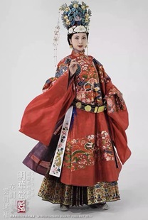 明华堂花间龙斜摆圆领袍四合云纹纱过肩龙云纹妆花 出租