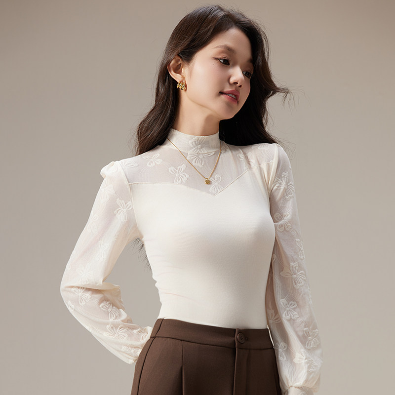 白色内搭打底衫女秋冬季新款高级感蕾丝修身t恤长袖独特绝美上衣