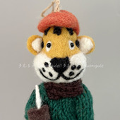 多尼古乐尼泊尔手工羊毛毡挂件喝咖啡老虎玩偶包挂钥匙扣车挂礼物