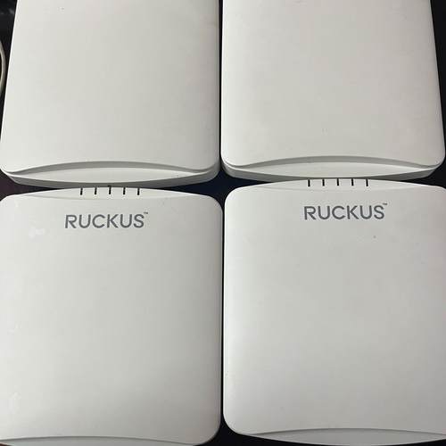 ruckus优科r550 Wi-Fi6产品 四个 配