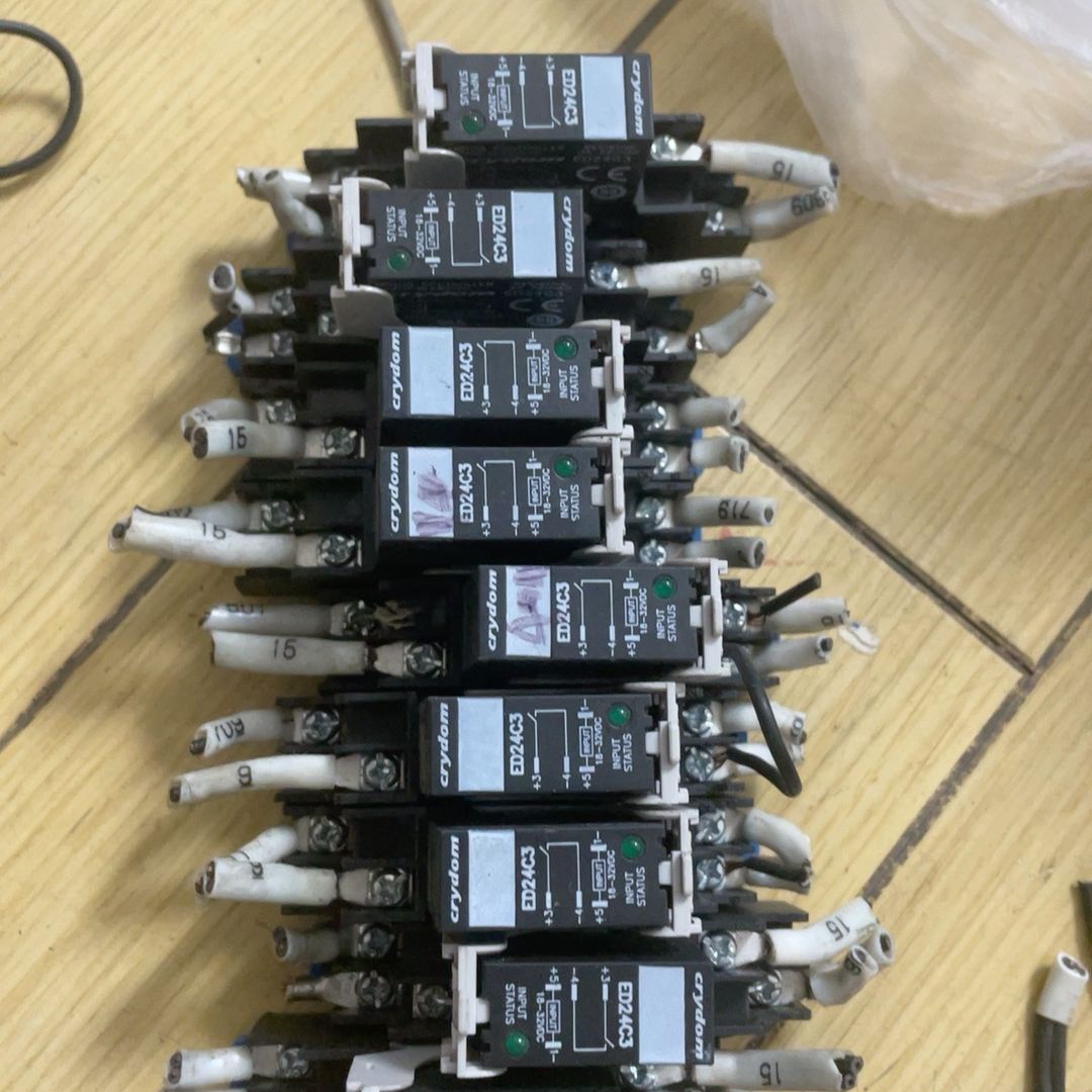 美国快达crydom固态继电器+ED24C3配底座都是正常拆