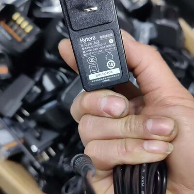 海能达 充电器 座充  型号：CH10A07 带充电