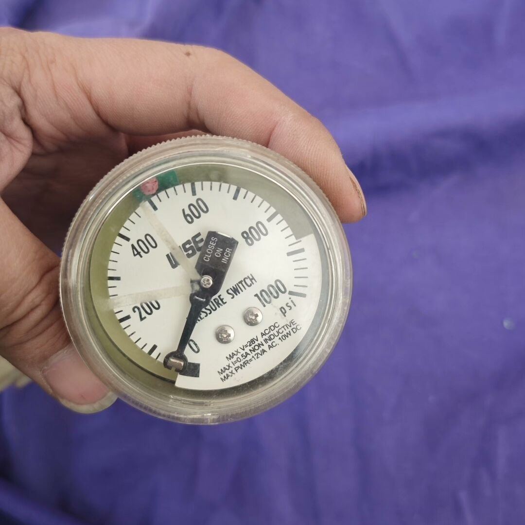 WISE 316L不锈钢电接点压力表