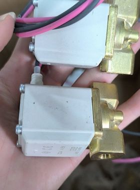 通电磁阀VX212AA 现货实拍 成色如图 有十个 拍