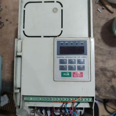 HOLlP海利普3.7千瓦变频器HLPM03D743B 拆机