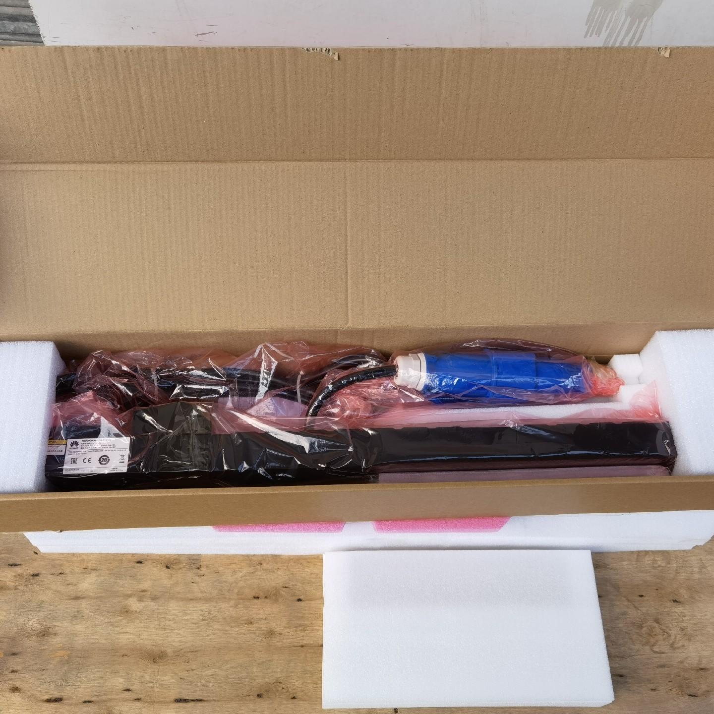 PDU2000-32-1PH-11/2-B1配电排