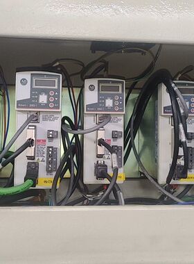 AB伺服套装 驱动器型号2097-V33PR6-LM、209