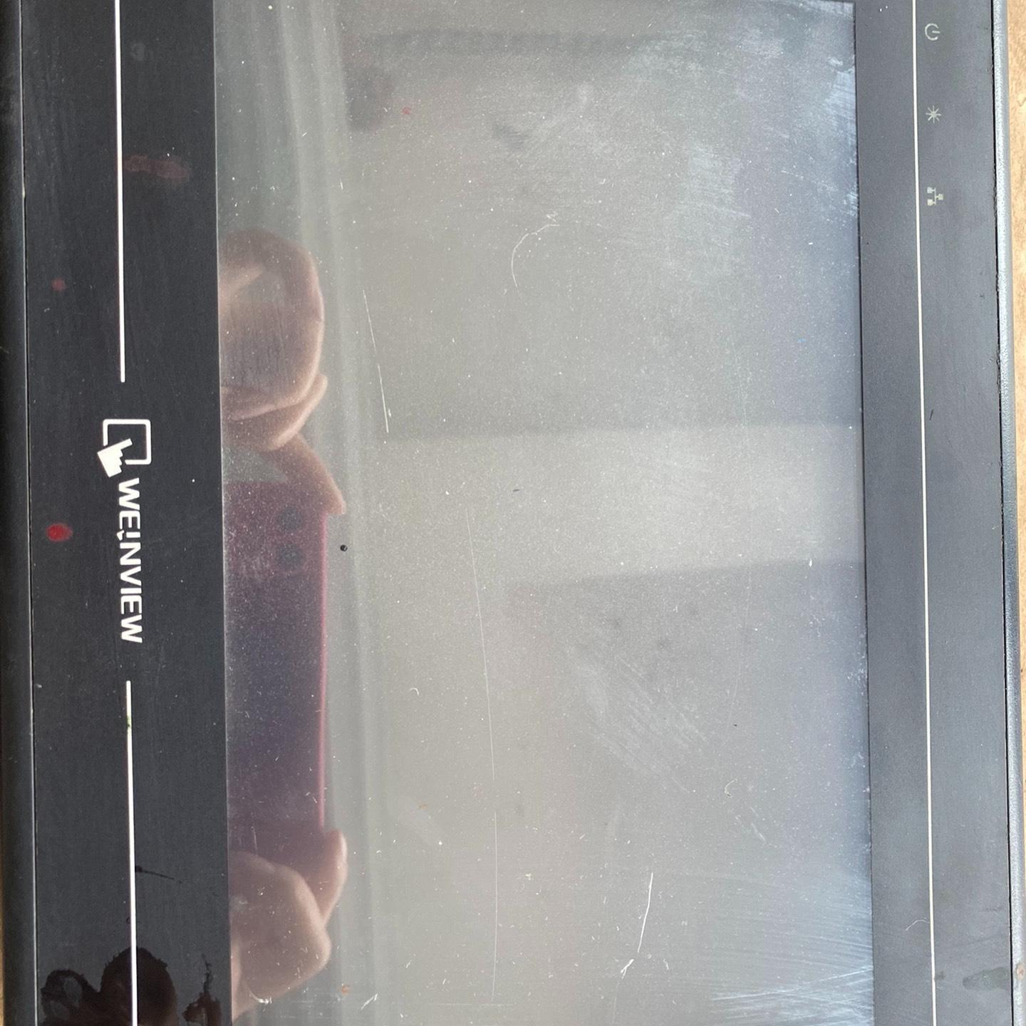 威纶触摸屏MT6100i+V3WV 现货 功能完好 成色