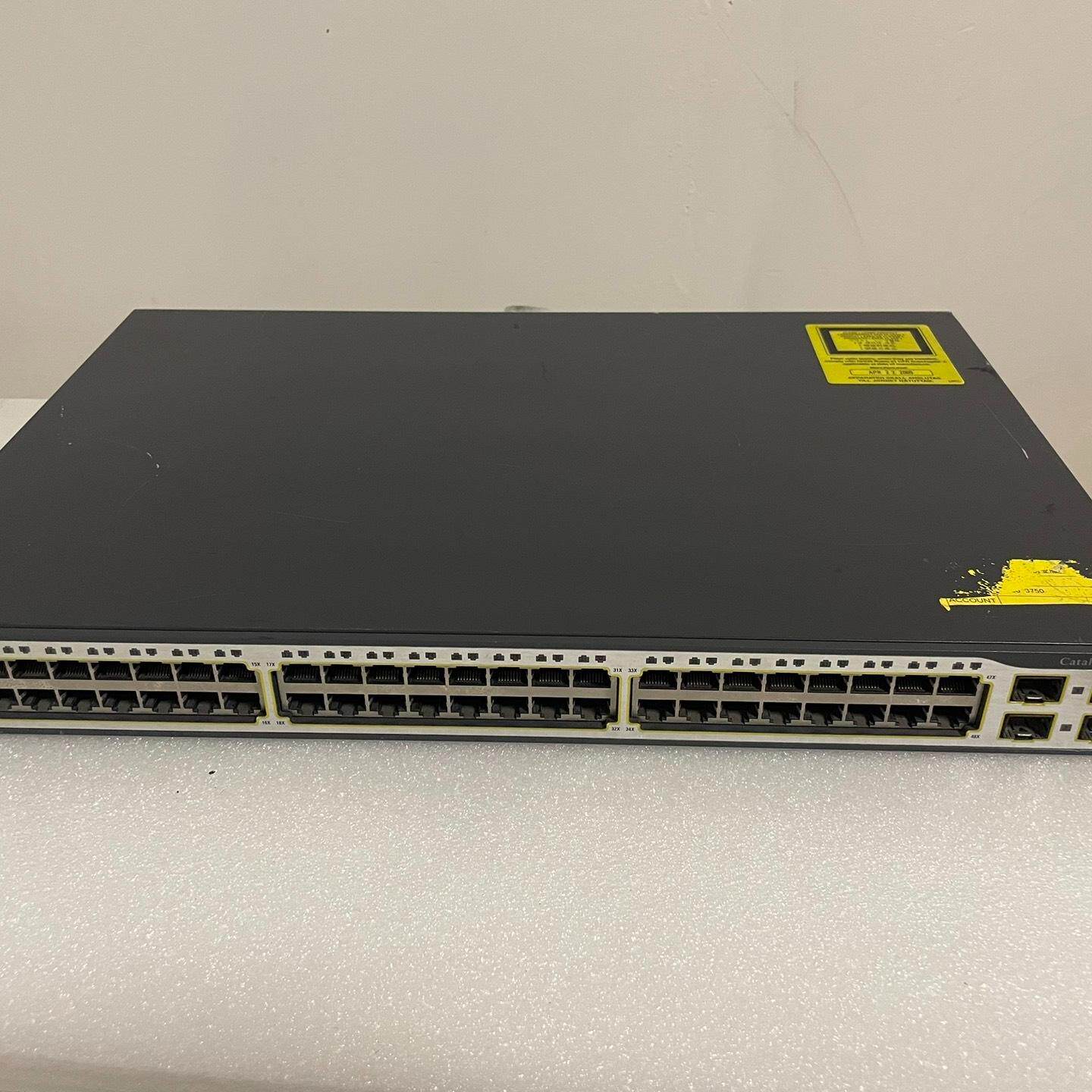 Cisco  WS-C3750-48TS-S 48口百兆