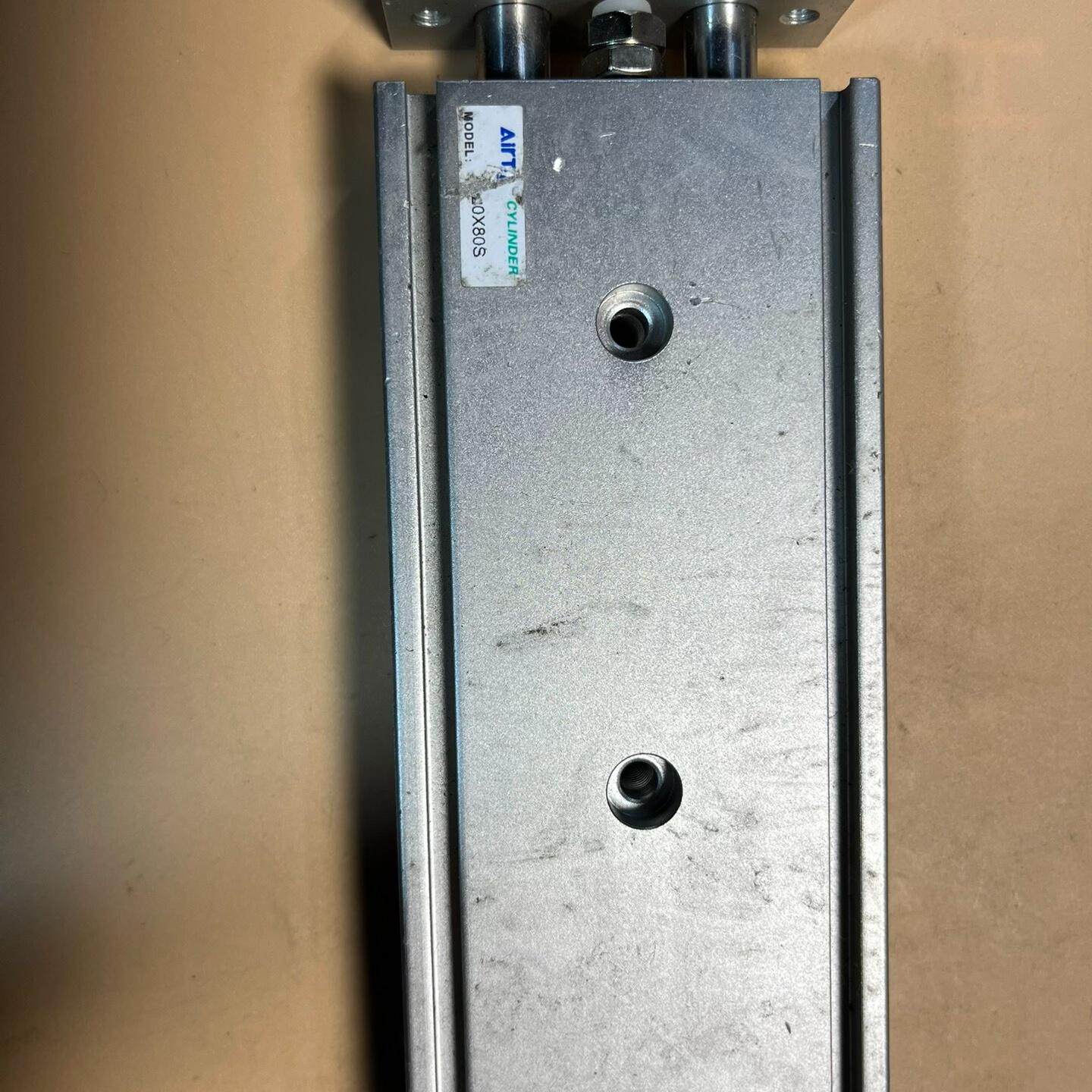 双轴气缸 型号TR20×80S 外观保持良好 功能正常,机械设备,其他机械设备,淘宝优惠券,粉丝福利购,淘宝优惠卷