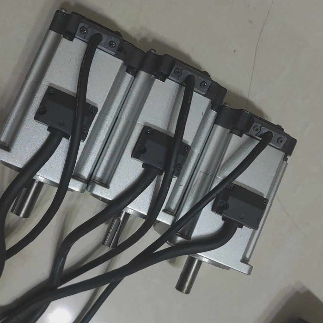 MHMF022L1V2M伺服马达 电机带刹车功能 性能稳