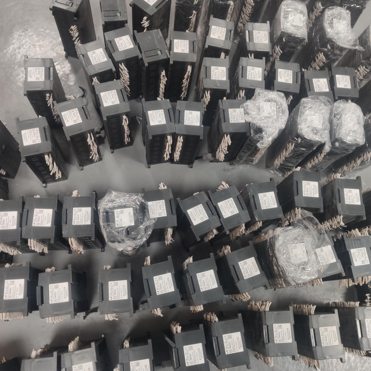 拆机LS/产电PLC、K7M-DR60U(N)、成色新