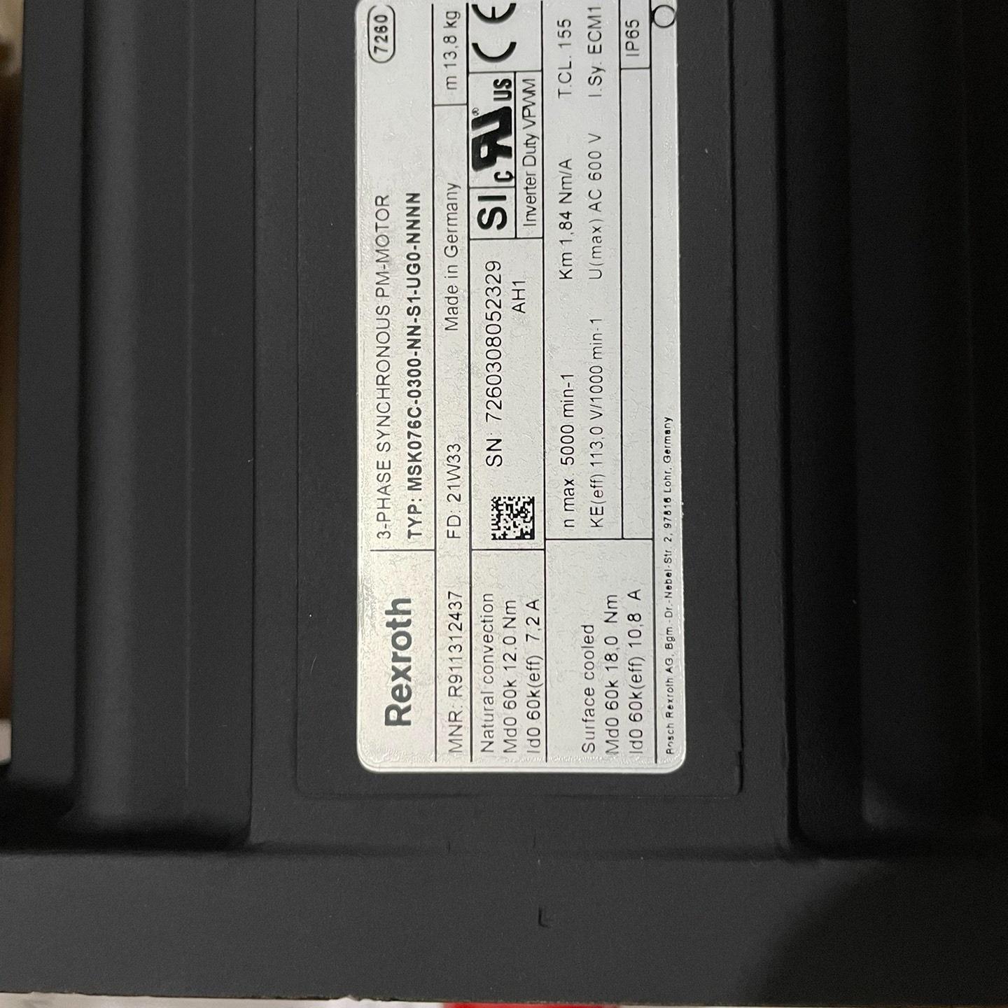 电机 MSK076C-0300-NN-S1-UG0-N