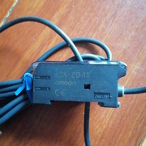 龙光纤放大器E3X-ND41 没用过 成色如图
