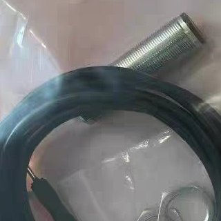 明治接近开关传感器 TXFM4-0.6PO TXFM4-0.