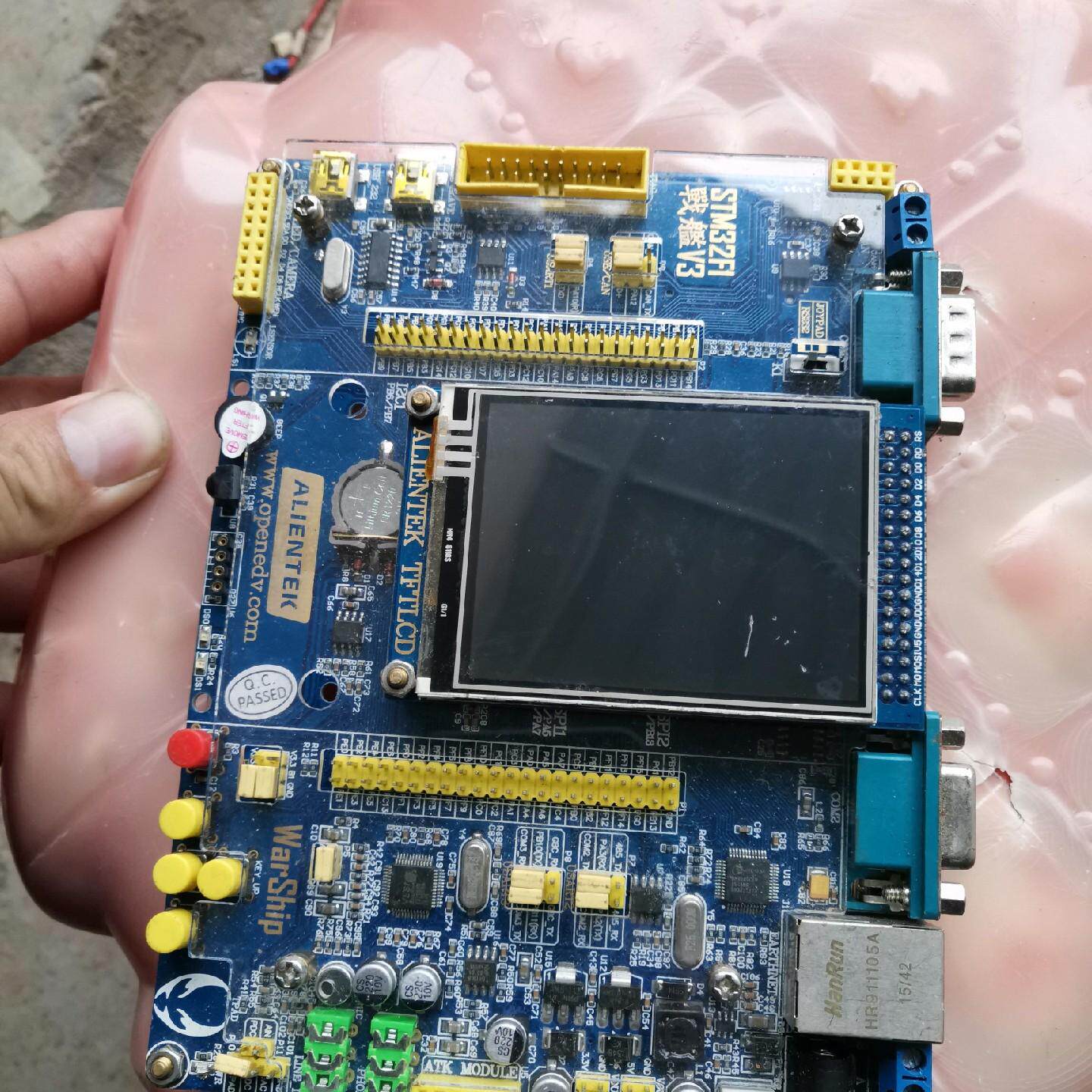 STM32FI?鹋?V3精英开发板带屏幕 外观如图 图片实