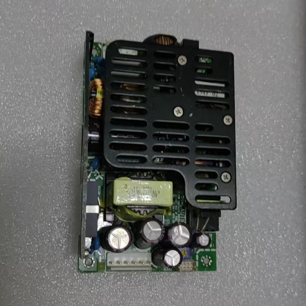 CUS200M-18电源模块