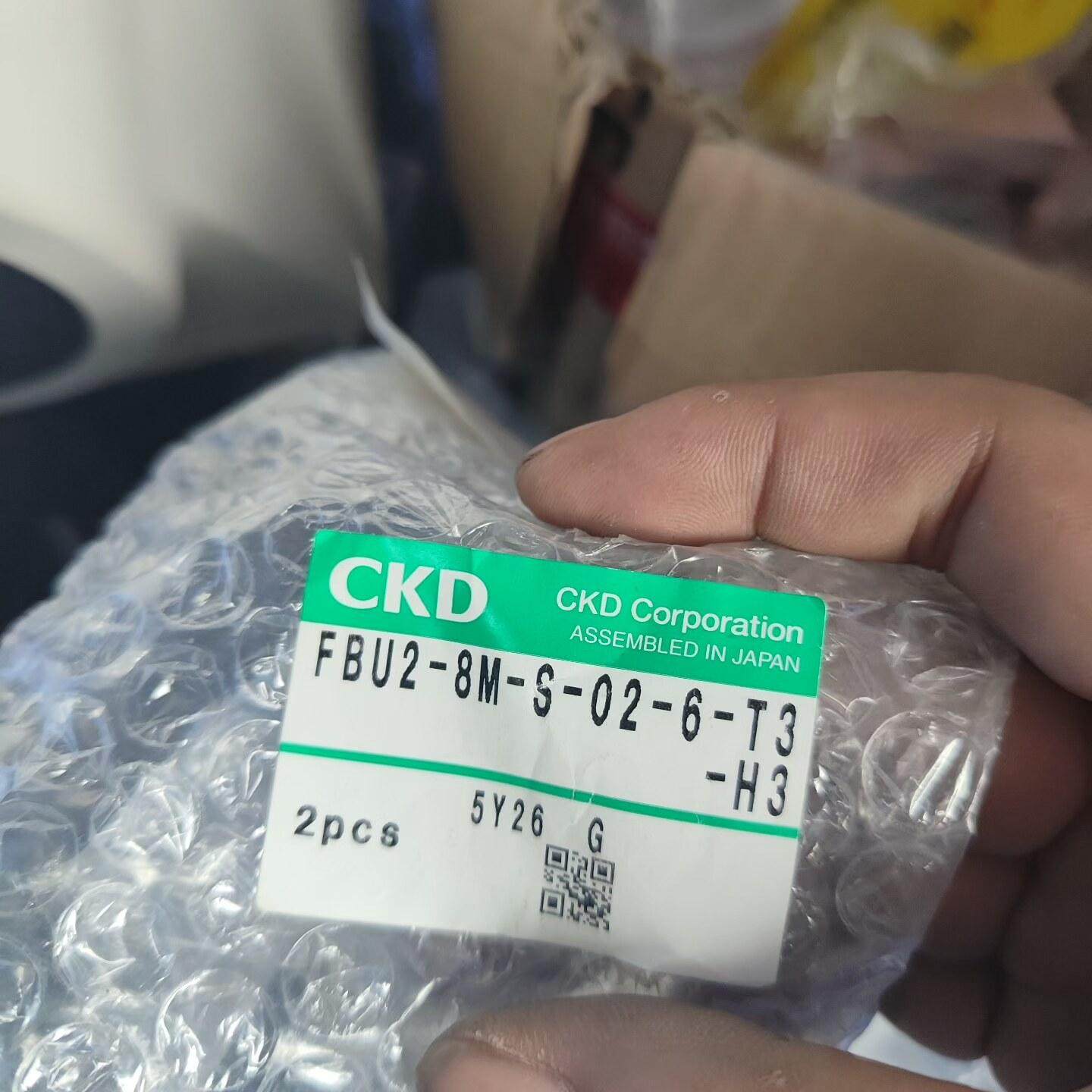 日本CKD水流量传感器 FBU2-8M-S-02-6-T