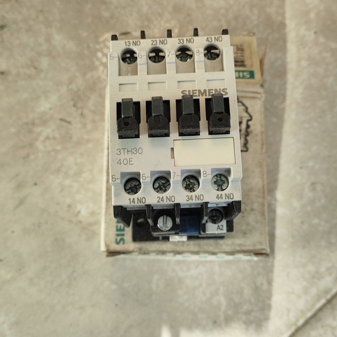 接触器 3TH30 40-0XM0