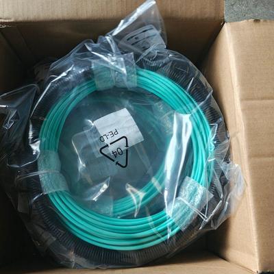 多通道光跳线-MPO/-MPO/-多模-25