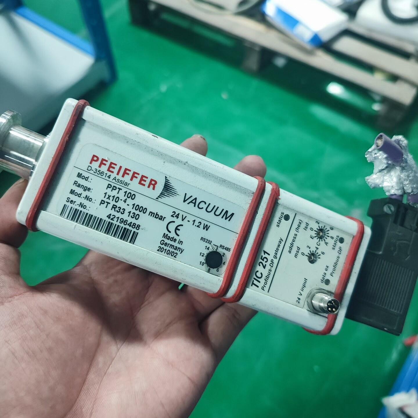 德国PFEIFFER普发PPT100真空计 型号PT R33