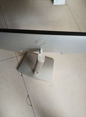 U2722DX显示器 27英寸 2022年1月产 型号U