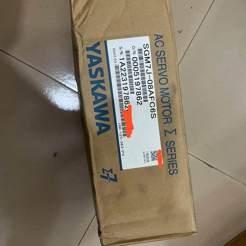 安川伺服电机SGM7J-08AFC6S 开封未安装使用