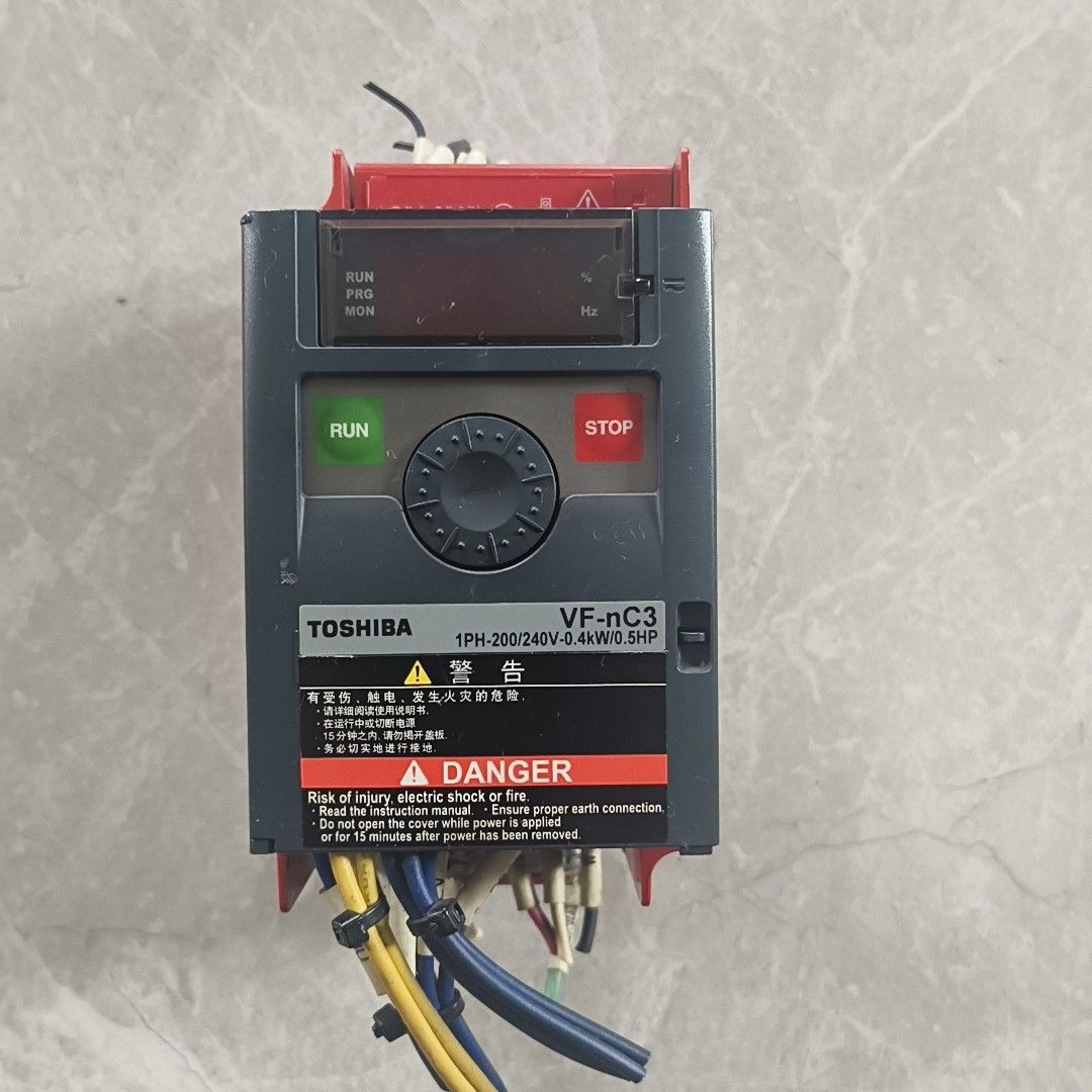 变频器VFNC3S-2004PL正品拆机