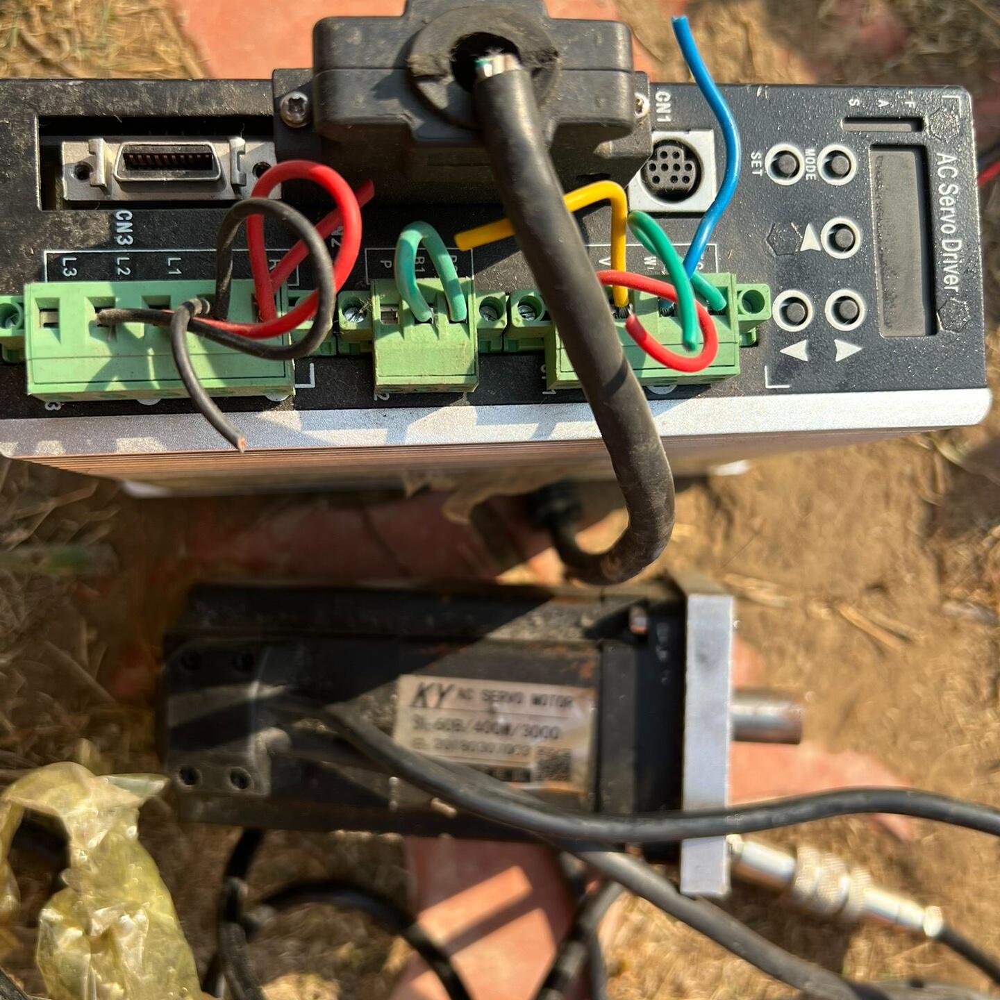 珠海科宇伺服ASCE-4030E2-N 电机如图 折机