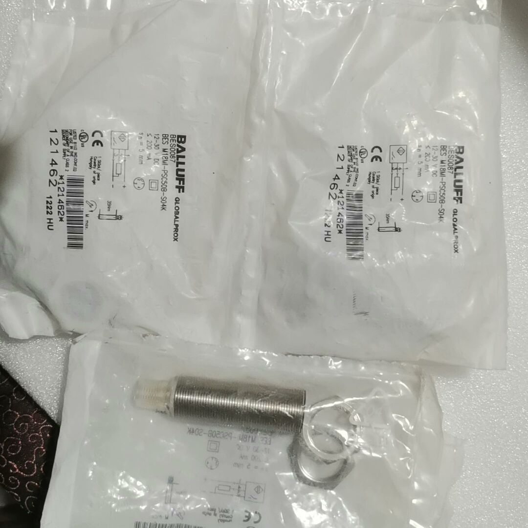 巴鲁夫接近开关BES M18MI-PSC50B-S04K