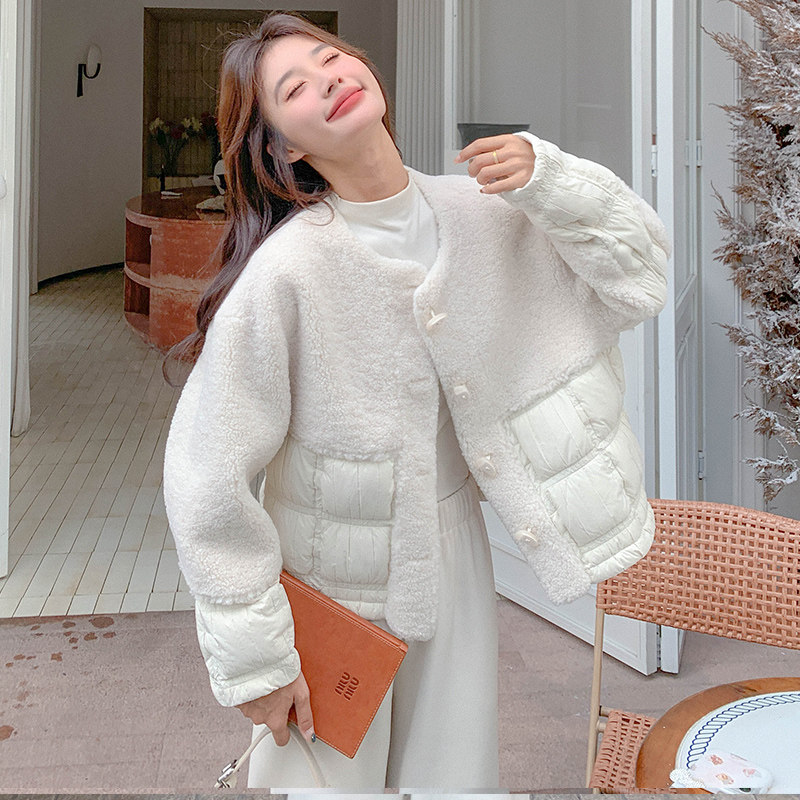 2C286/913/P245/K368【现】【货】羽绒服牛角扣皮毛拼接羽绒外套,女装羽绒服,2C286
