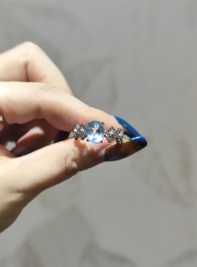 2026新品春上新简约花朵蕾丝款海蓝宝钛钢托开口可调节戒指